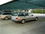 Die Marken die sich am Parkplatz fanden waren ziemlich gleich, wenn auch die ein oder andere teurere Version: BMW, Mercedes, Porsche, ...